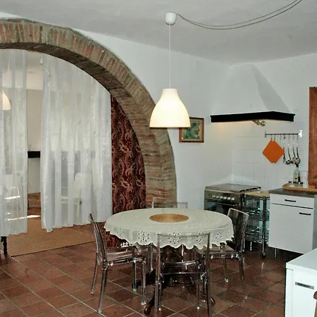S.m. L'arco Appartement Monteriggioni